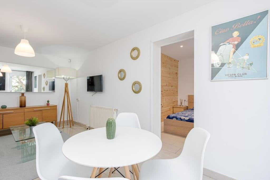 Casita Con Jardin, Bbq, Wifi, Centro Y Playa Villa Empuriabrava Eksteriør bilde